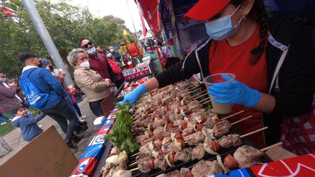 Fonda y anticuchos